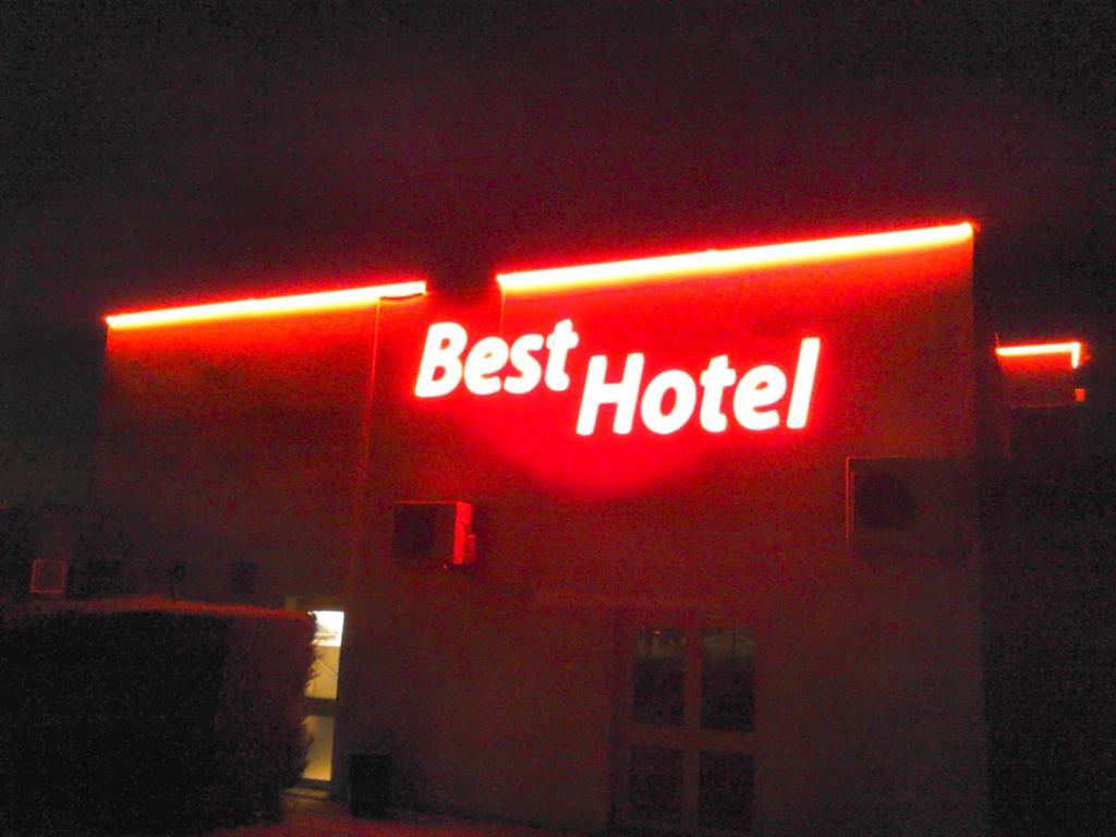 Best Hotel Lyon - Saint Priest Exterior foto
