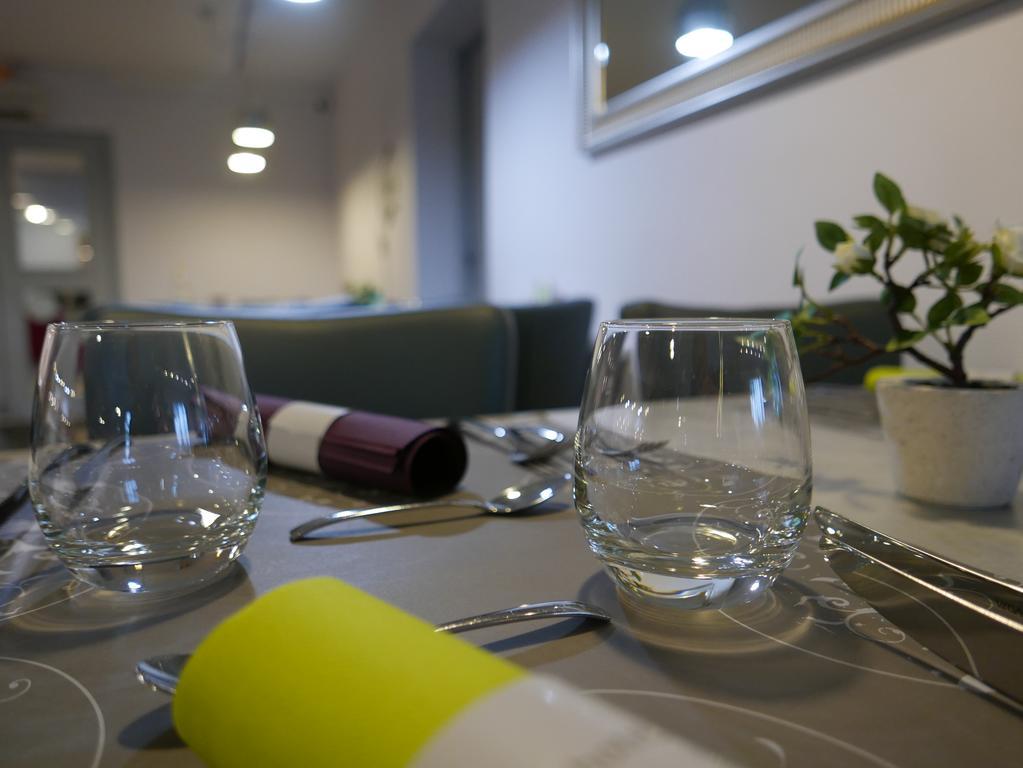 Best Hotel Lyon - Saint Priest Exterior foto