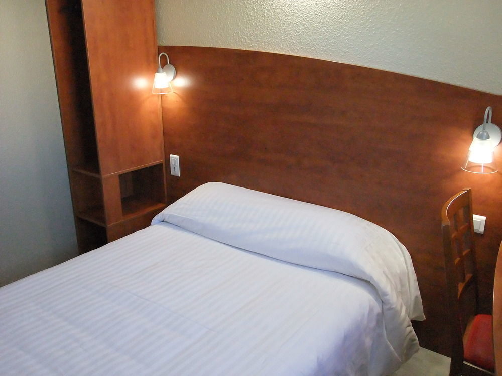 Best Hotel Lyon - Saint Priest Exterior foto