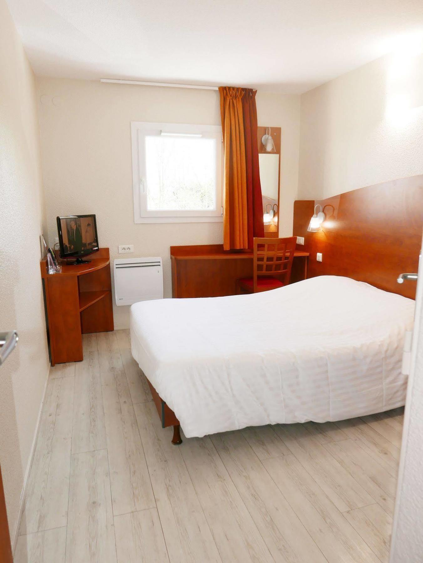 Best Hotel Lyon - Saint Priest Exterior foto